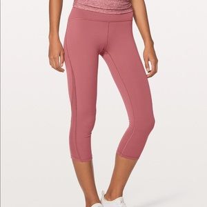 Lululemon train times crop 21”